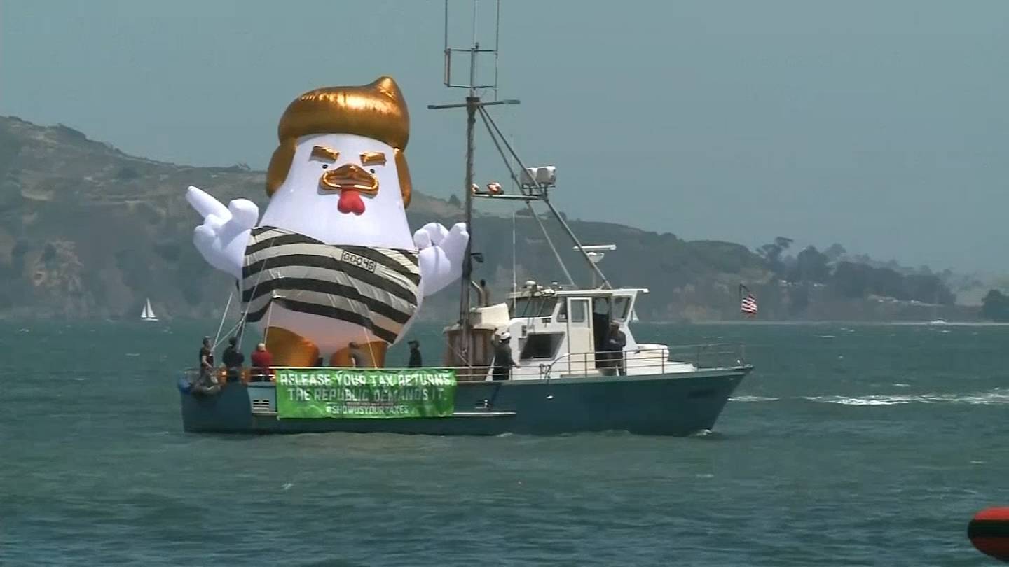 Trump Chicken Balloon To Fly In San Francisco Sunday – Wpxi