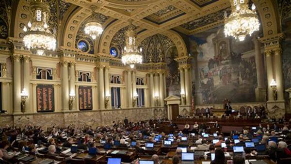 In narrowly split Pa. House, parties stick with top leaders