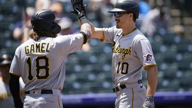 Chicago Cubs and Pittsburgh Pirates meet in game 2 of series