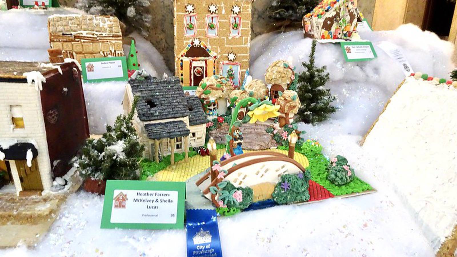 PHOTOS Gingerbread Houses at Pittsburgh's CityCounty Building WPXI