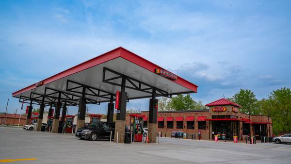 Sheetz reopens Plum location with new store