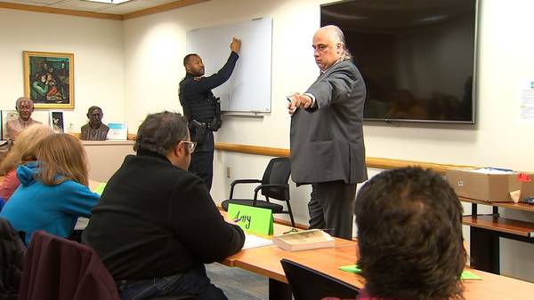 Pittsburgh police host classes to help community understand policing