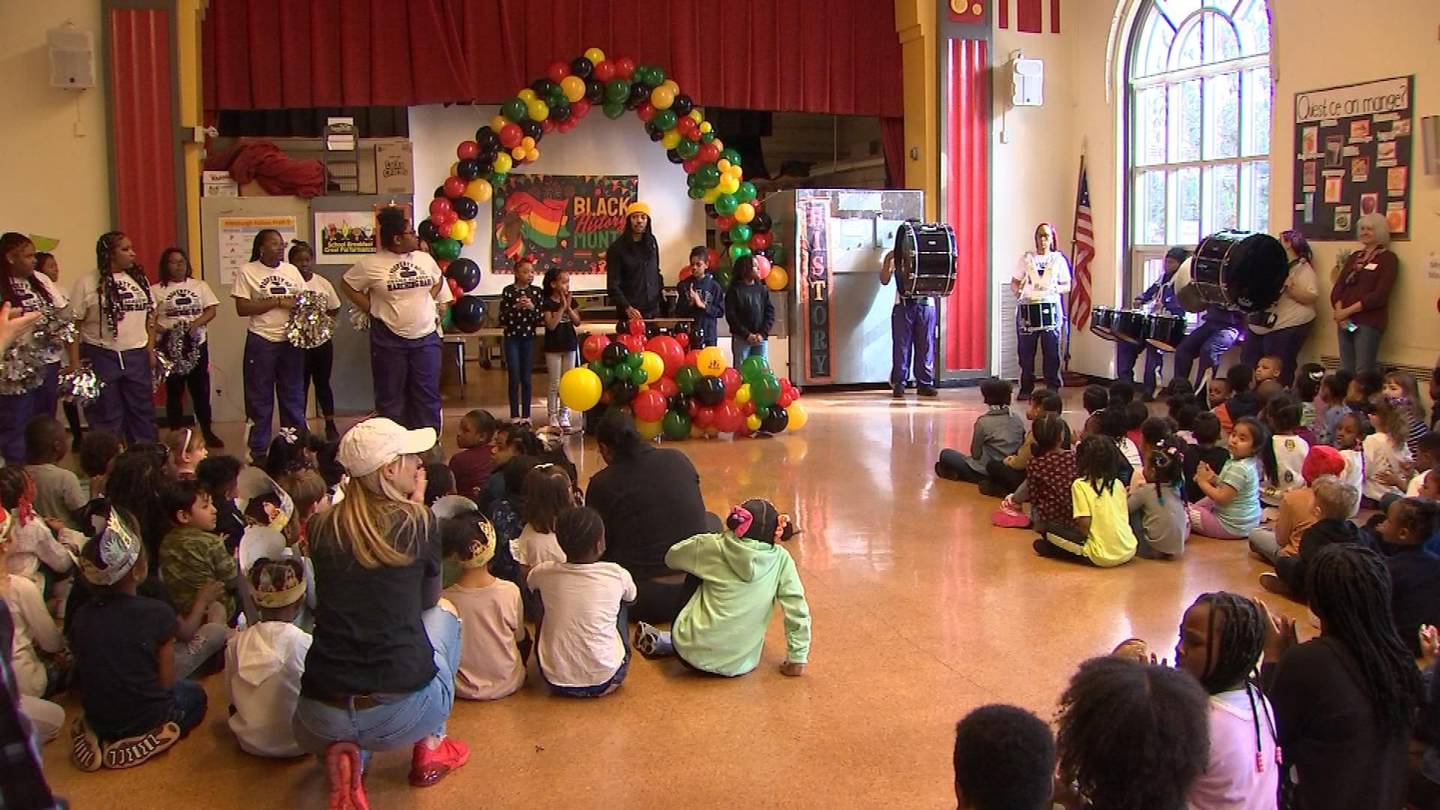 匹兹堡公立学校邀请当地改变者参观庆祝黑人历史月