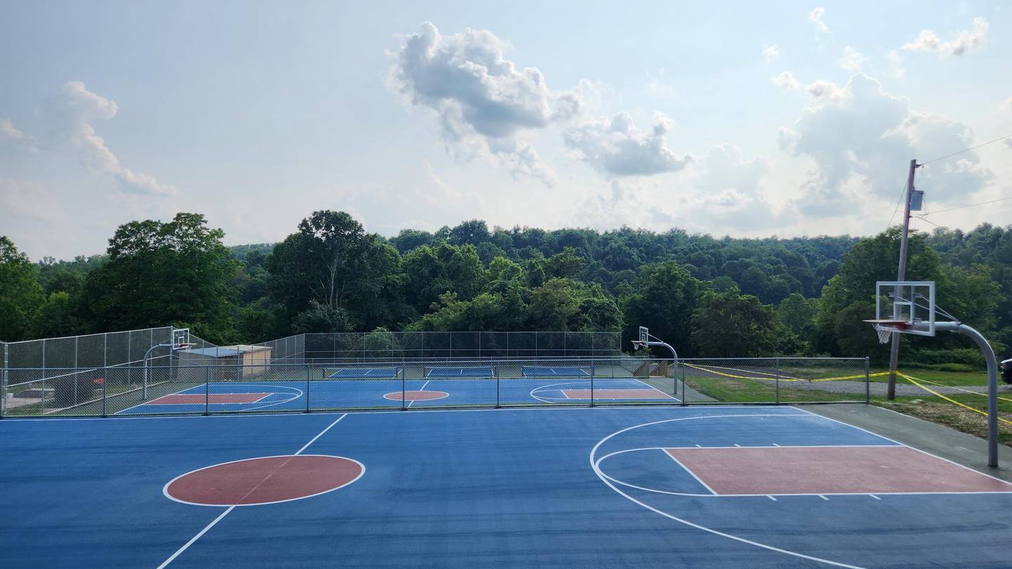Township opens new covered outdoor sports court - Hello Woodlands