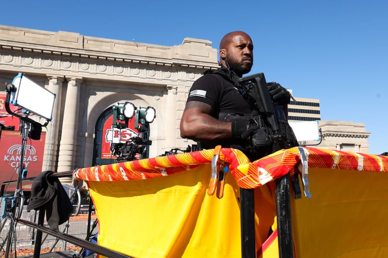 KANSAS CITY, MISSOURI - FEBRUARY 14: Law enforcement responds to a shooting at Union Station during the Kansas City Chiefs Super Bowl LVIII victory parade on February 14, 2024 in Kansas City, Missouri. Several people were shot and two people were detained after a rally celebrating the Chiefs Super Bowl victory. (Photo by Jamie Squire/Getty Images)