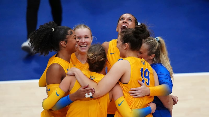 3 Pitt volleyball players earn AVCA All-American honors