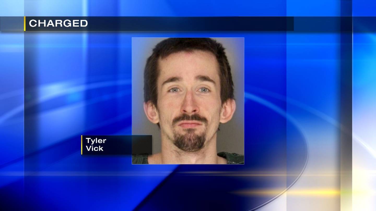 Pittsburgh Man Assaulted 7 Eleven Employees Kicked An Officer Police Say Wpxi 1329