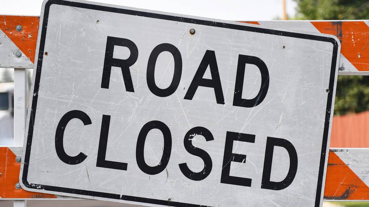 道路关闭：洪水、倒下的树木和电线导致西宾夕法尼亚地区的道路关闭