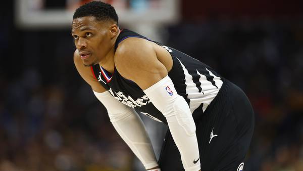 Clippers guard Russell Westbrook out indefinitely after breaking left hand vs. Wizards
