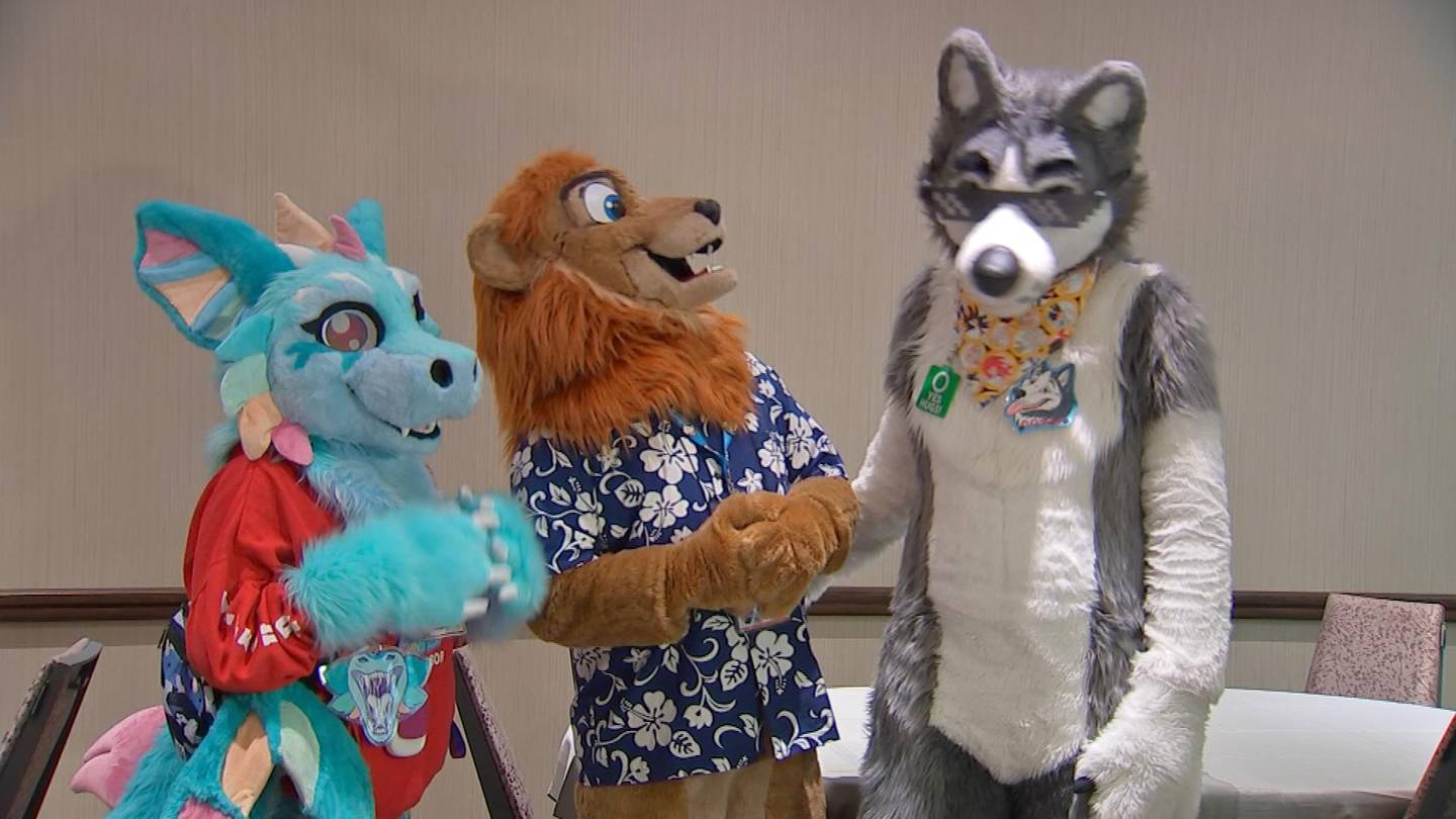 PHOTOS Anthrocon returns to Pittsburgh in 2023 WPXI